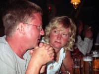 Rerik2004-245  Der muss da was mächtig Bedeutsames sagen, oder ?